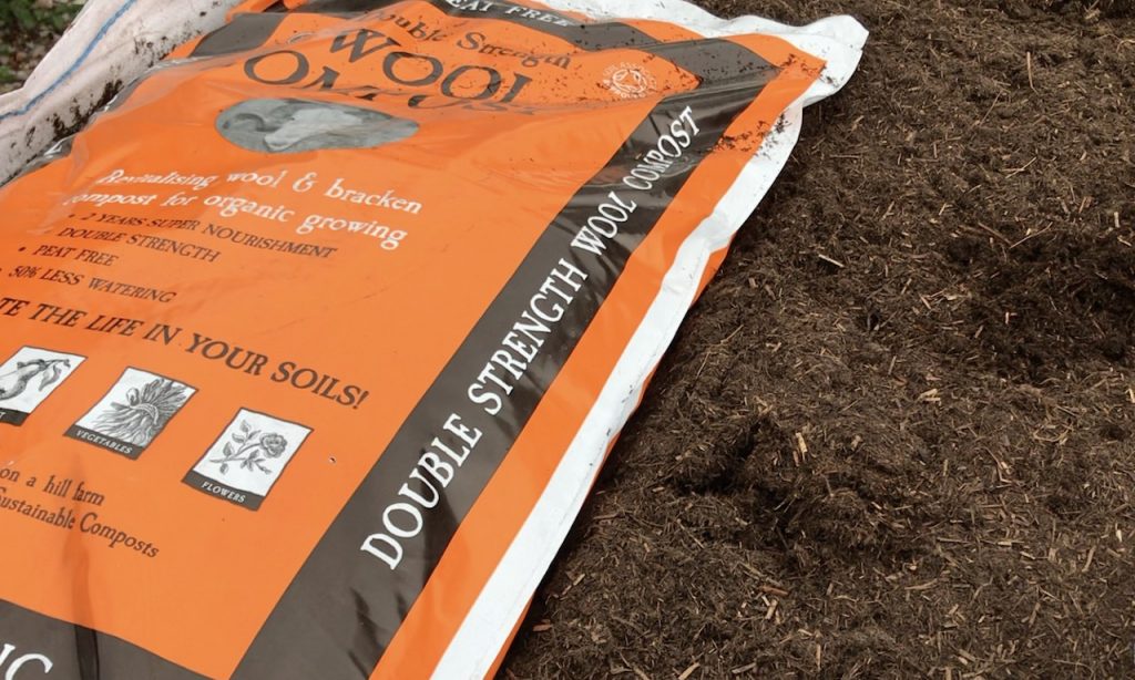 Dalefoot wool compost for mulching