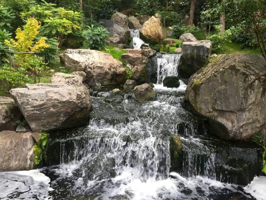 japanese-water-fall-garden-ninja