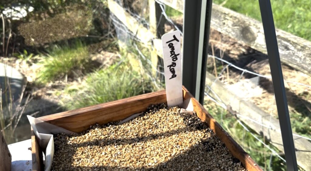 Labelling seedlings