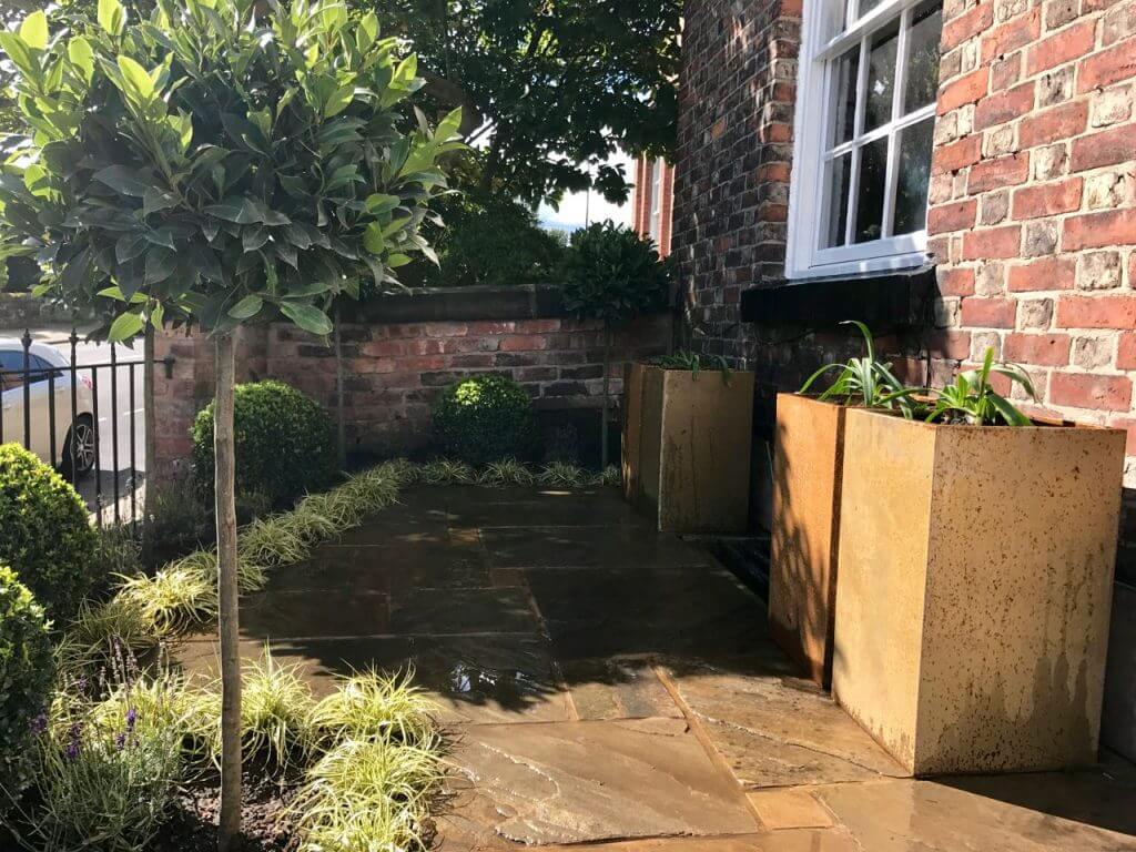A formal front garden makeover by Garden Blogger the Garden Ninja