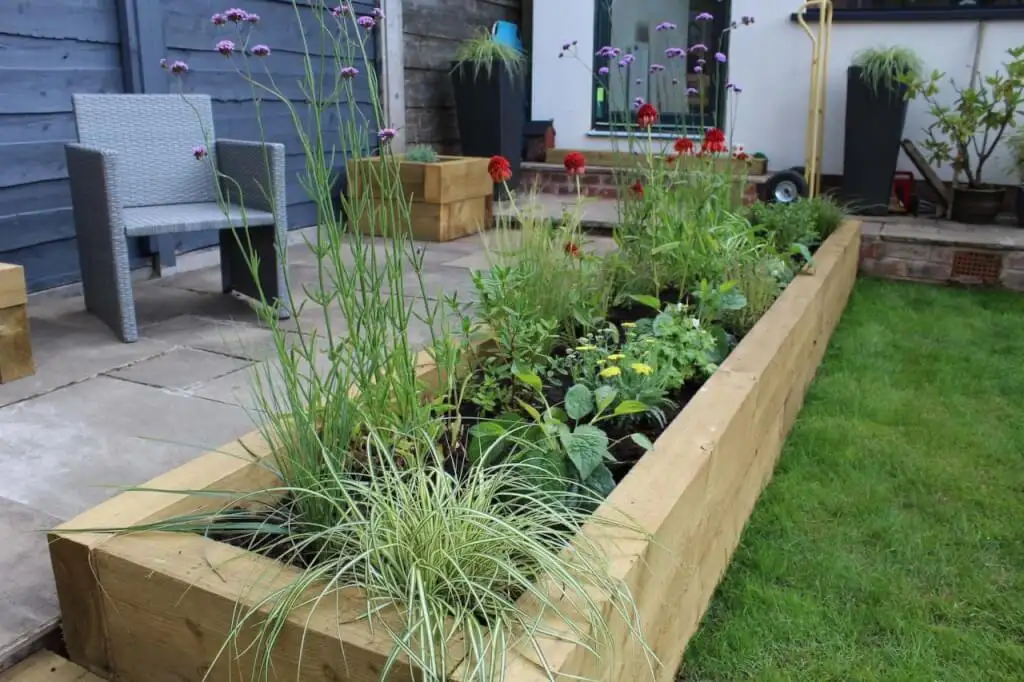 Lee Burkhills raised bed design