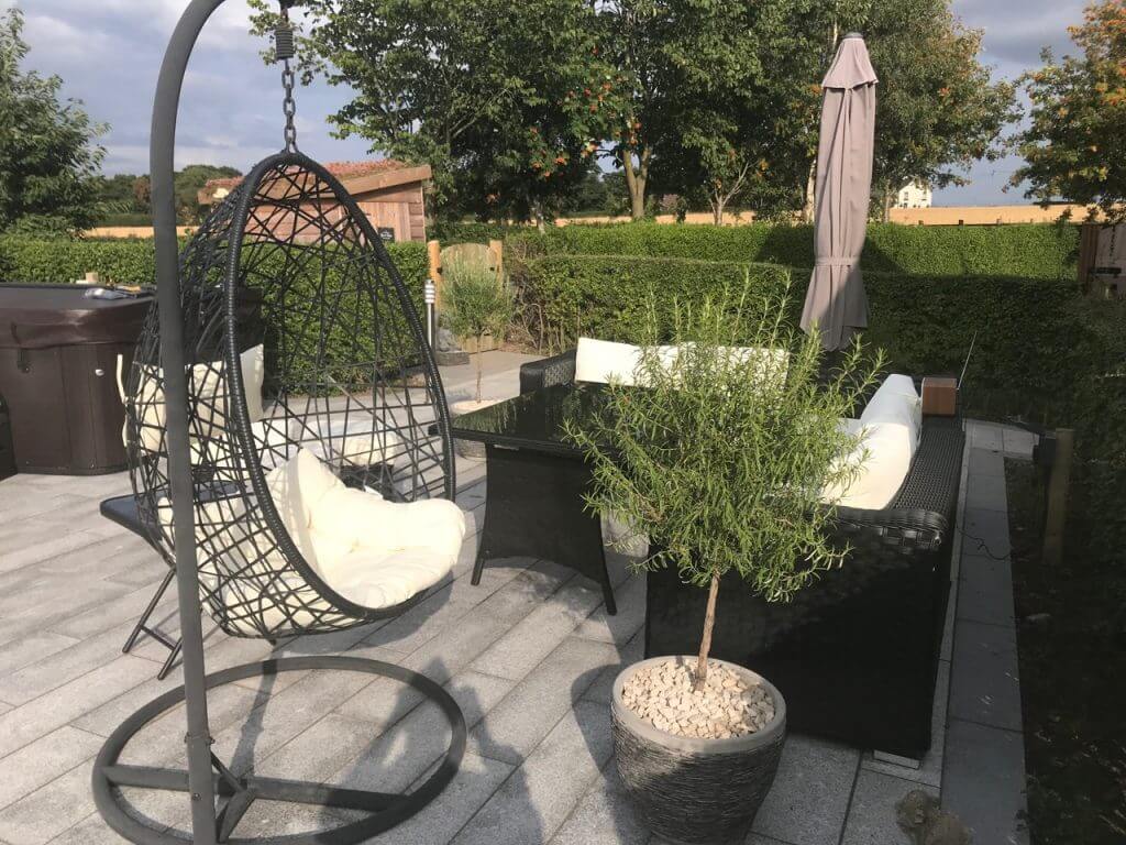 Outdoor living modular furniture by Garden Ninja