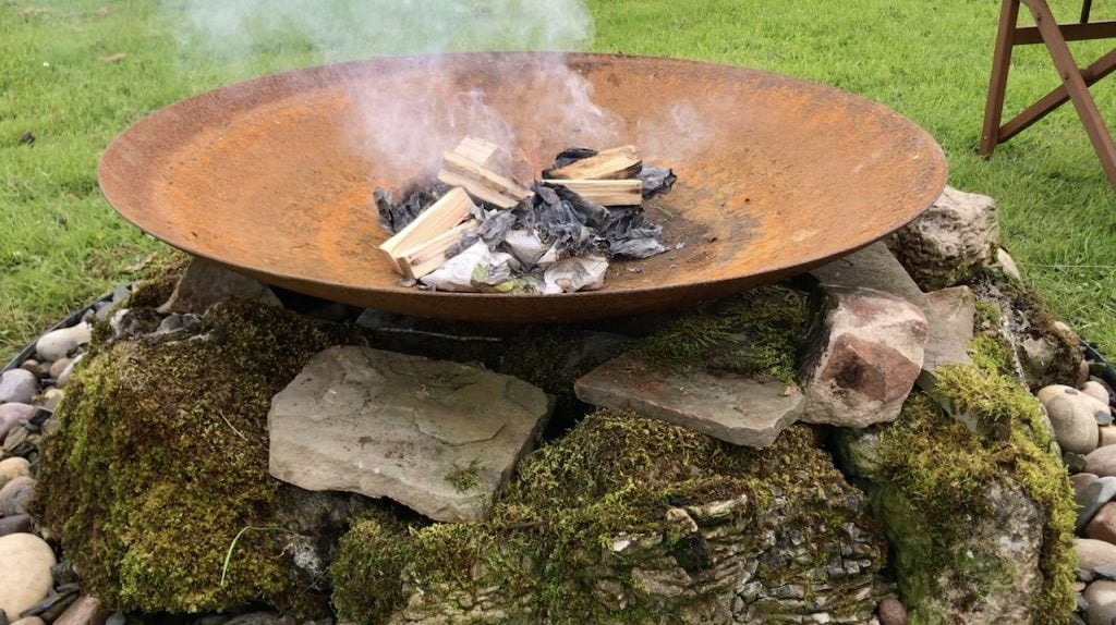 A build your own fire pit