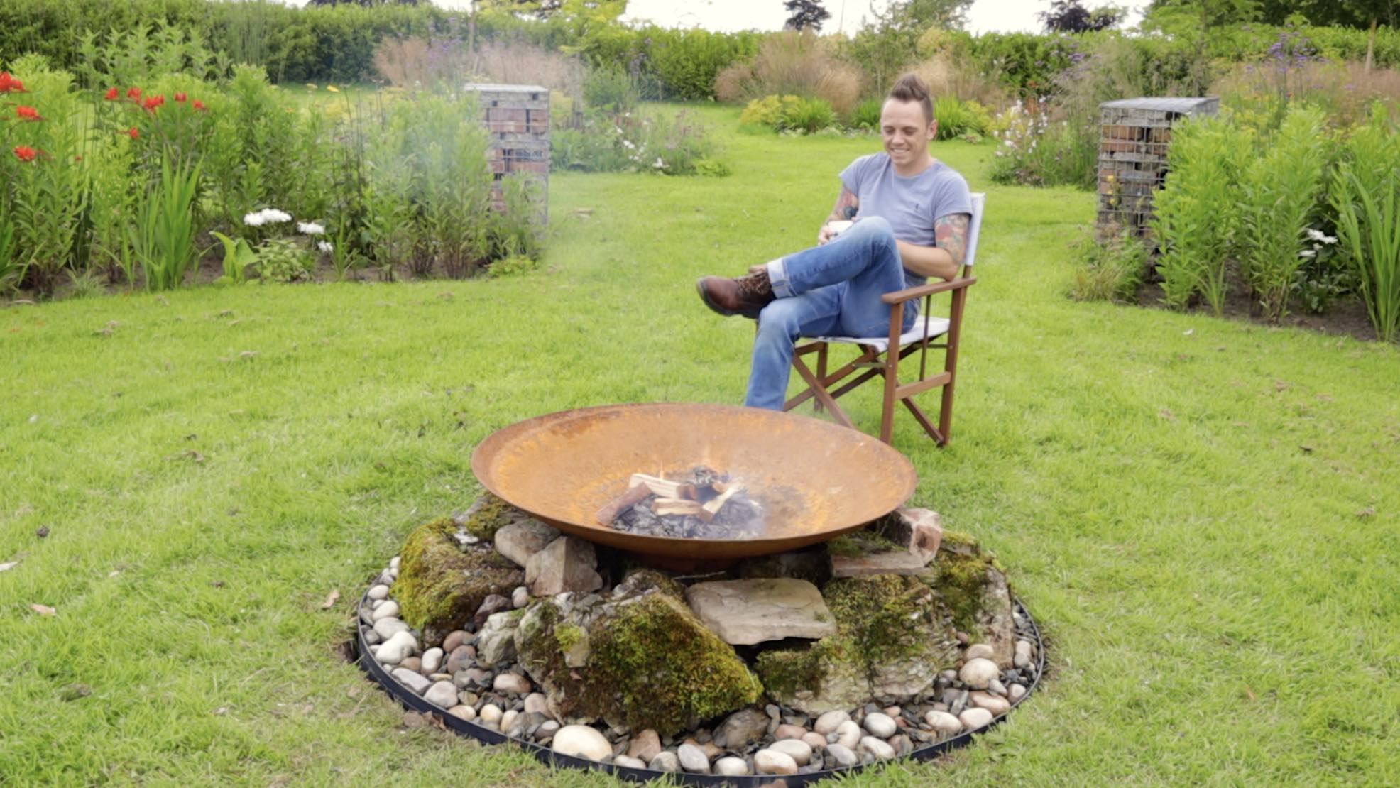 How to build a fire pit easy garden DIY Guide Garden Ninja Lee Burkhill Garden Design