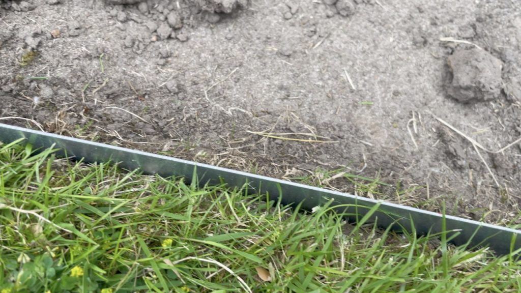 Ever edge lawn edging