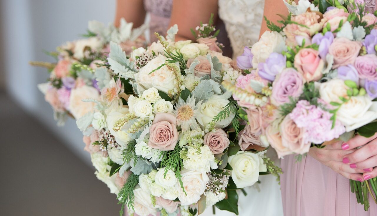 Growing your own wedding flowers guide