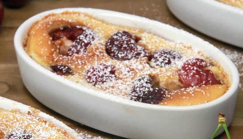 Upside down damson cake