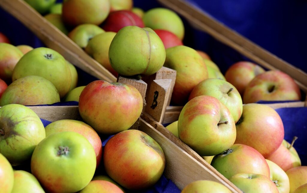 How to properly store apples