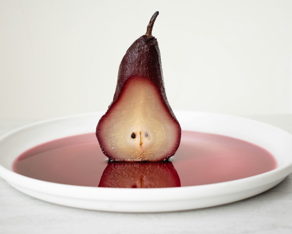 How to poach pears