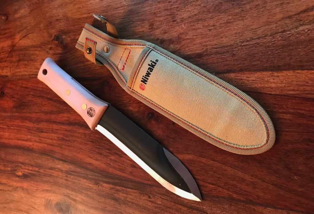 Nikwaki hori hori