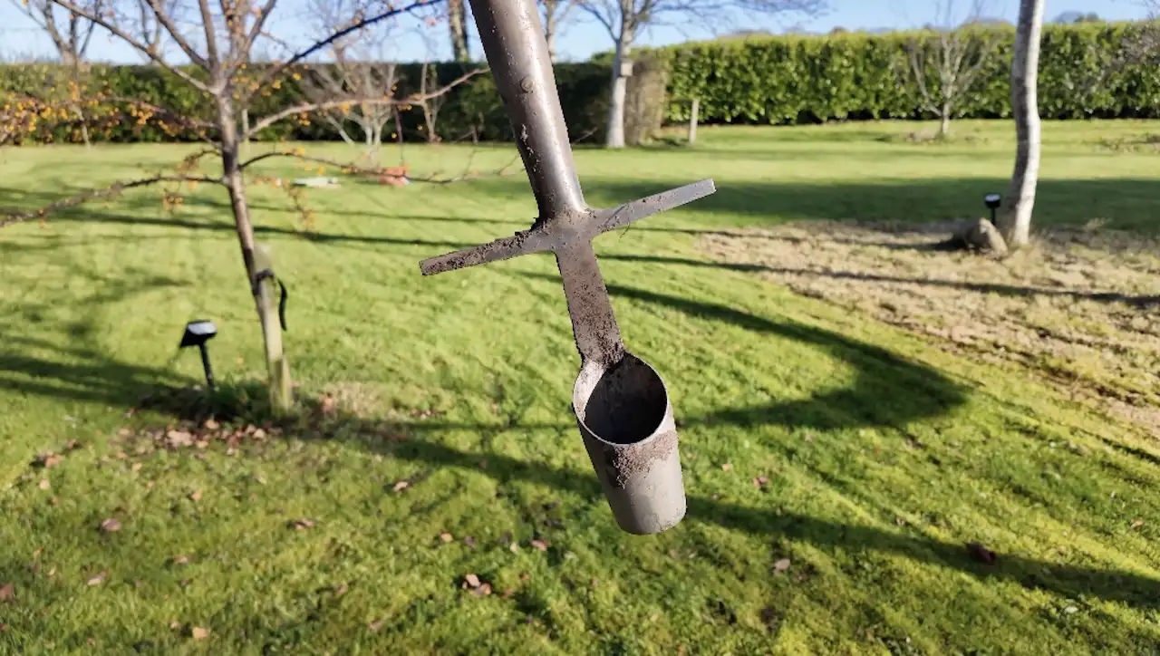 Bulb planter