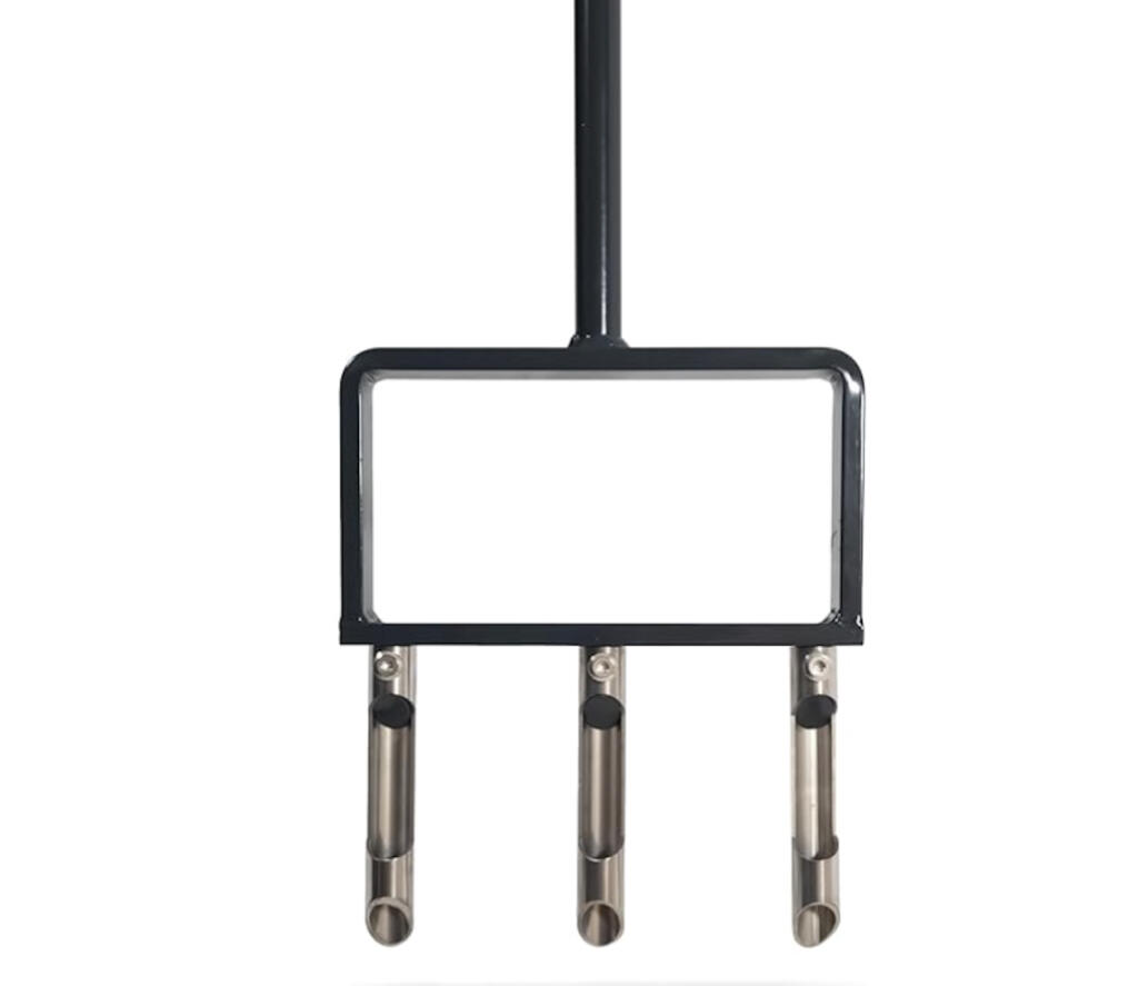 Hollow tine
