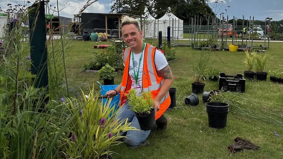Lee Burkhill planting a show garden