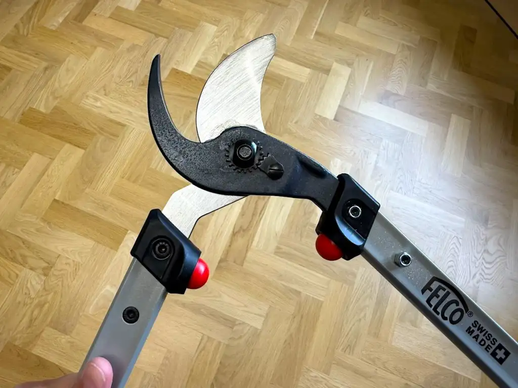 Felco loppers long reach