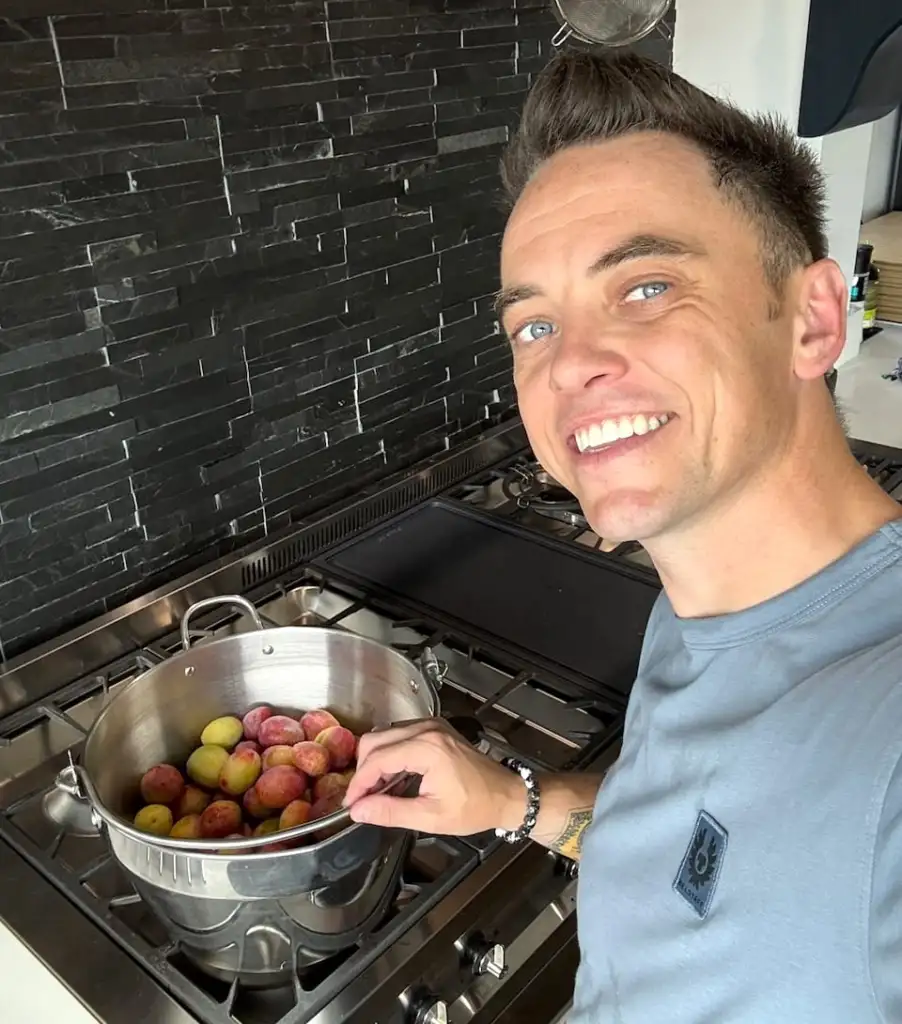 How to make jam